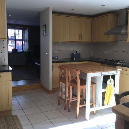 6 Beili Priory Apartment Abergavenny Luaran gambar